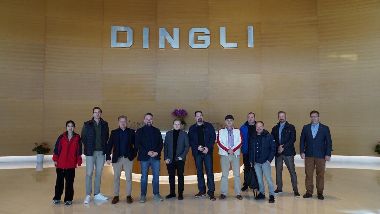 Vierailu Dinglin tehtaalle Shanghaissa – asiakkaiden ja maailmanluokan valmistuksen kohtaaminen